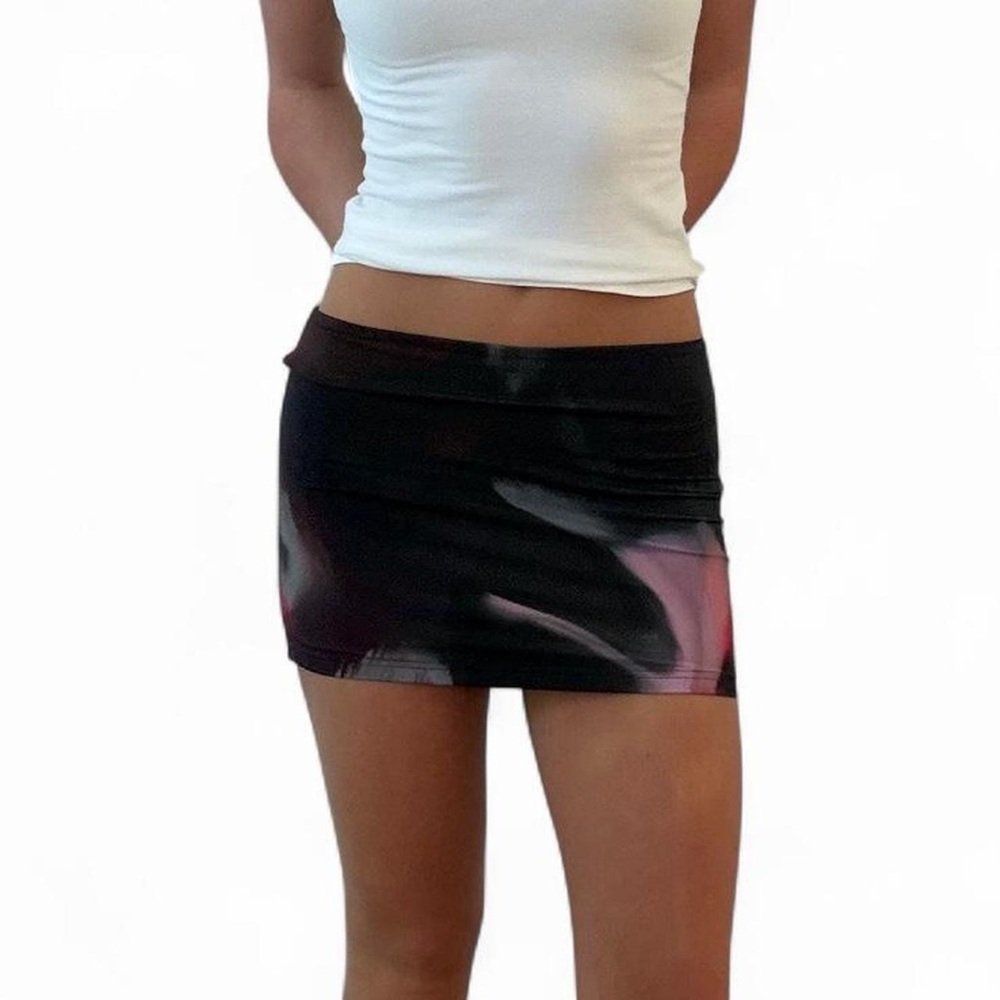Stylish Black and Red Women's Skirt